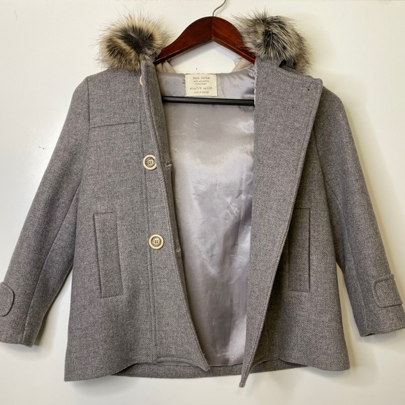 Zara kids gray coat with faux fur trimmed~… - Picture 6 of 10